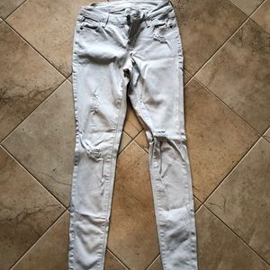 Old Navy Rockstar Distressed Jeans